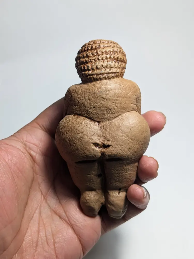 Venus of Willendorf - Image 2