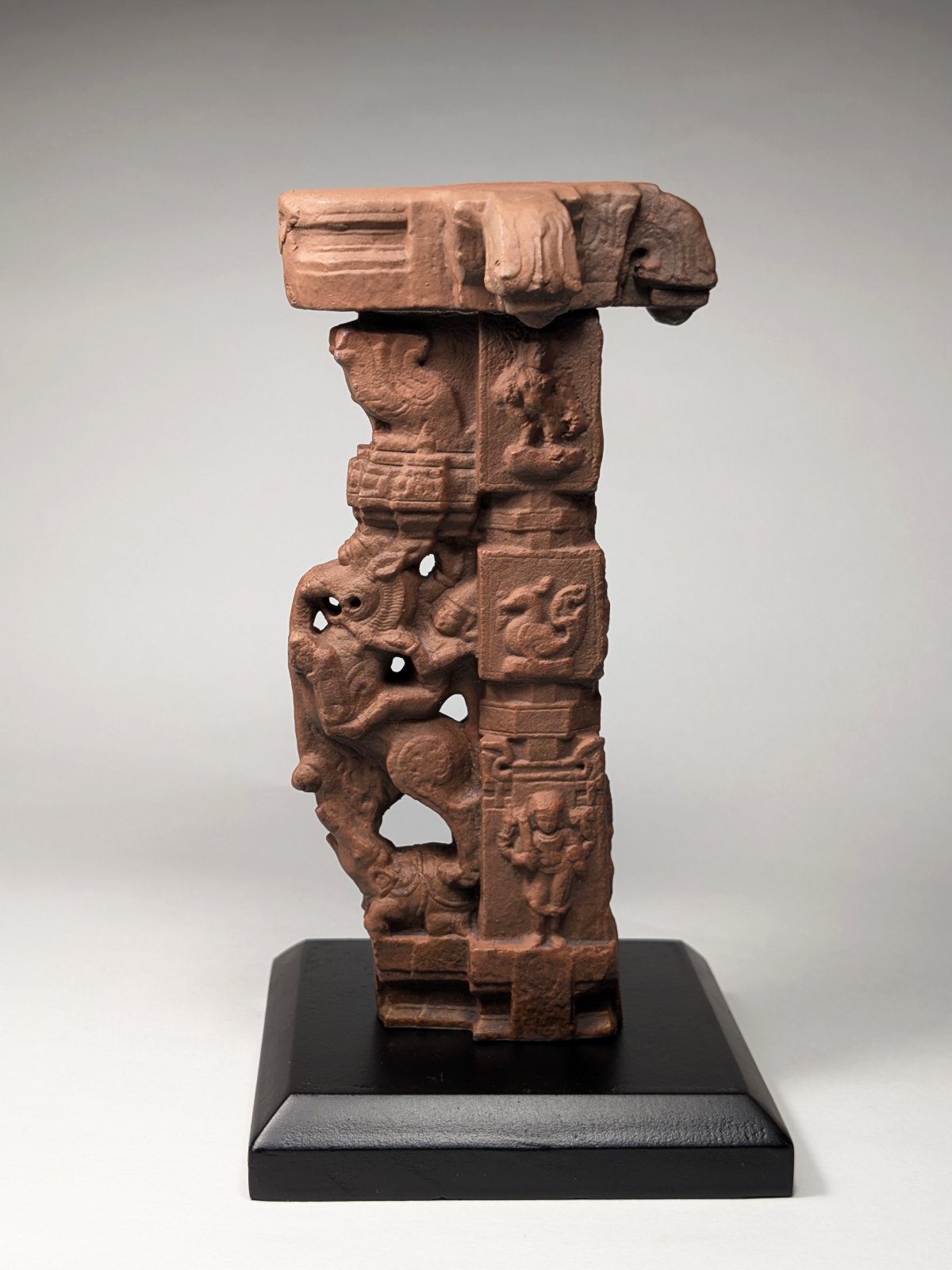 Yali Pillar - Image 3