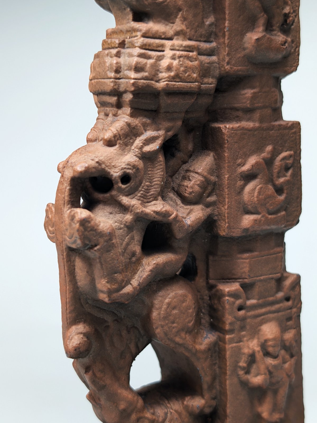 Yali Pillar - Image 4